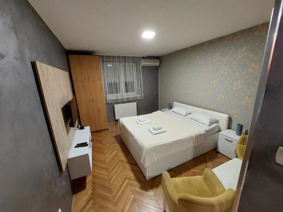 Apartmani Jasmin Нови Сад Екстериор снимка