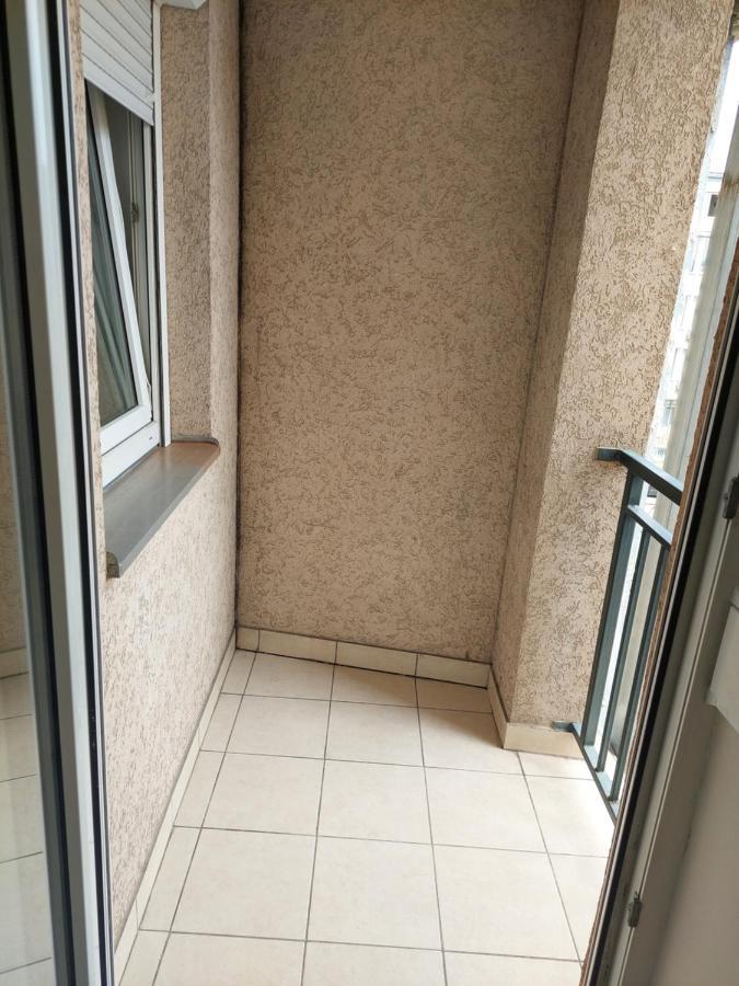 Apartmani Jasmin Нови Сад Екстериор снимка