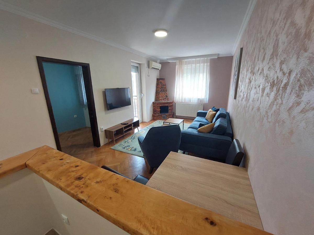 Apartmani Jasmin Нови Сад Екстериор снимка