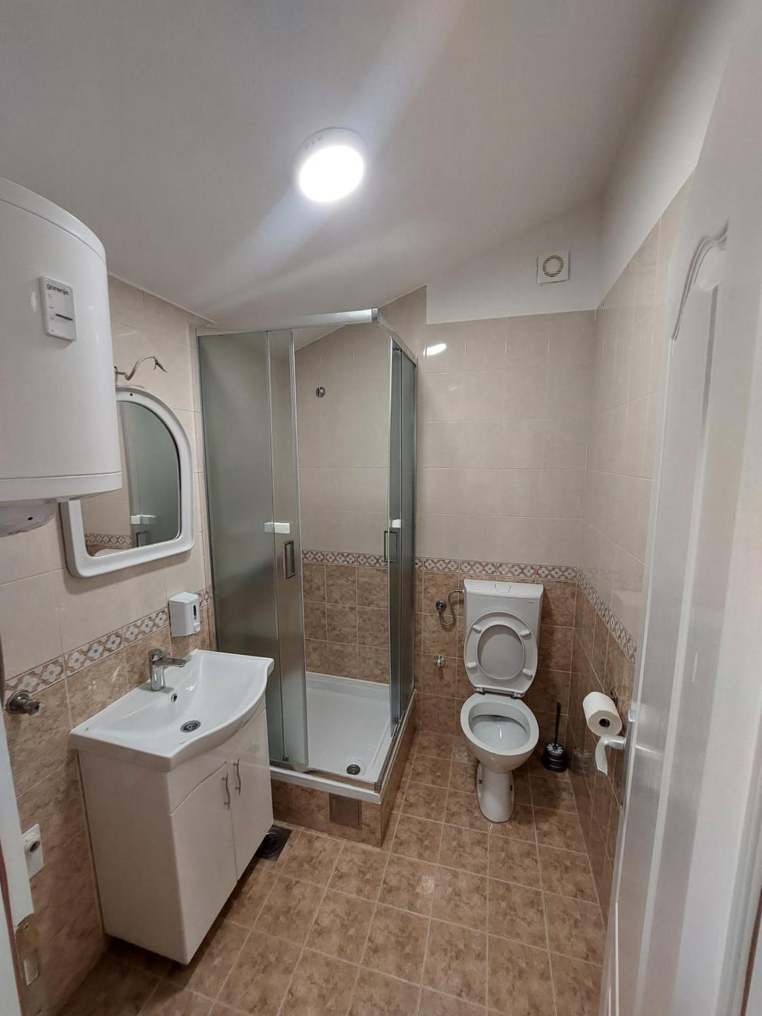 Apartmani Jasmin Нови Сад Екстериор снимка
