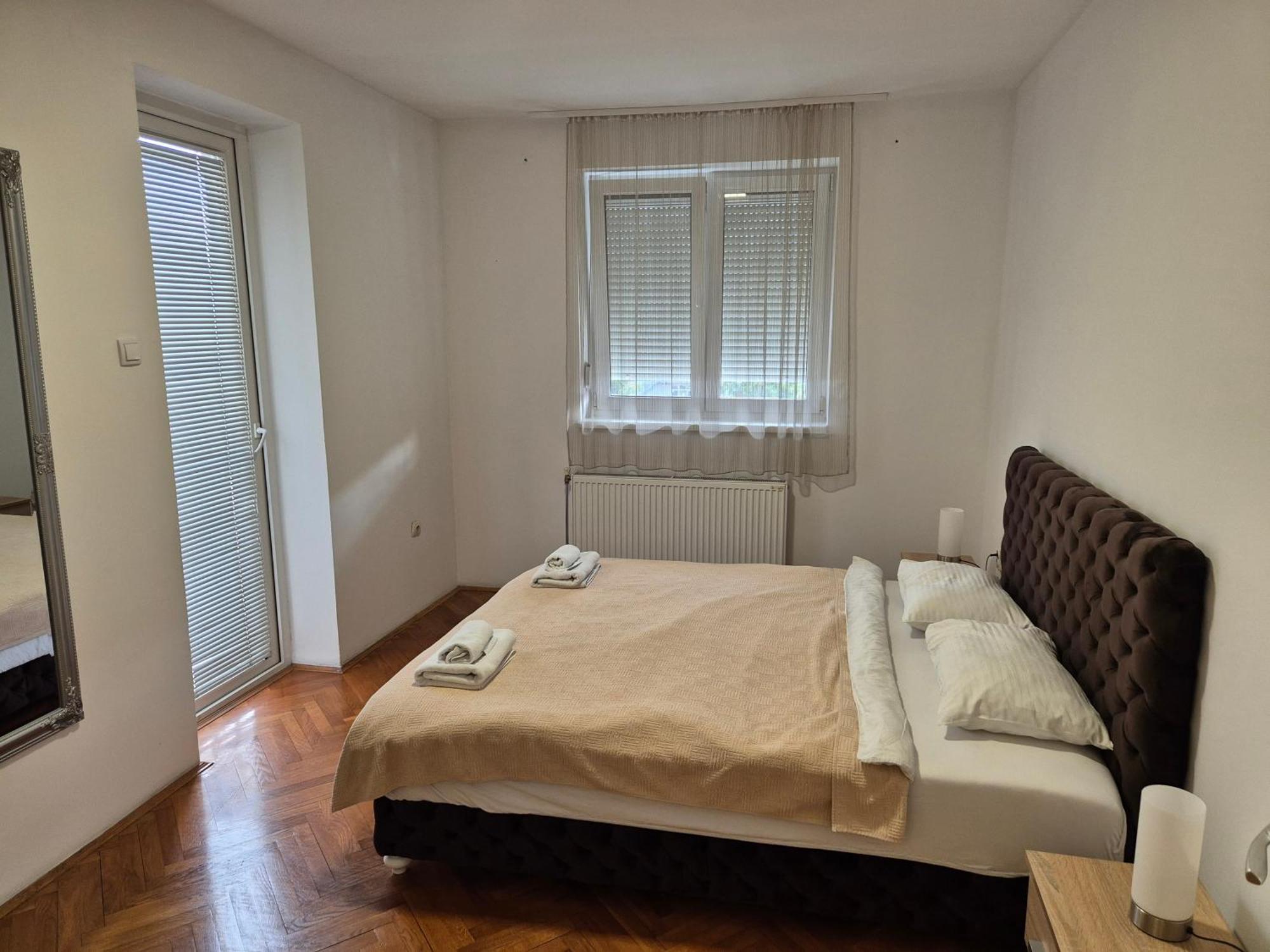 Apartmani Jasmin Нови Сад Екстериор снимка